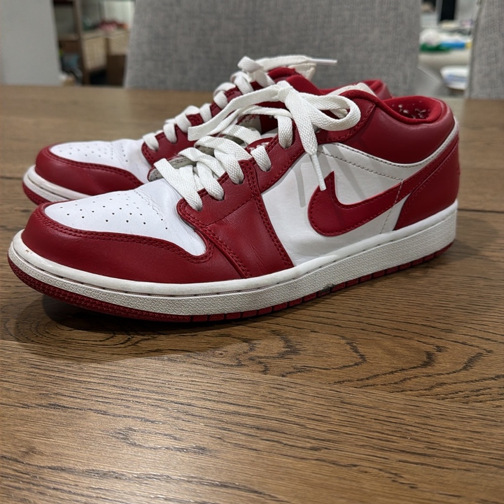 Jordan 1 Low Gym Red White Men Size 9